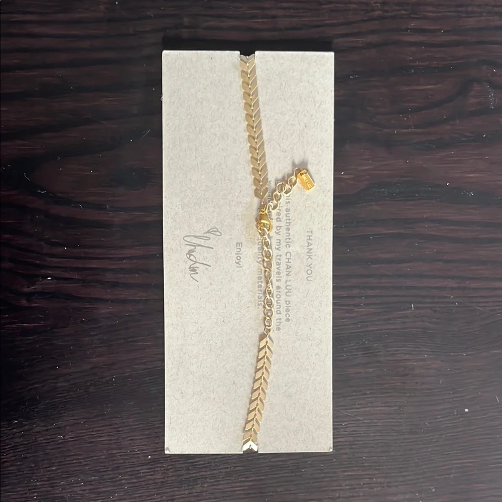 Chan Luu Gold Moonstone Choker Necklace - Picture 2 of 3